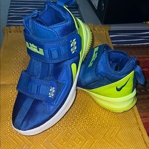 Nike Blue and Green High-Top Sneakers with Velcro Straps